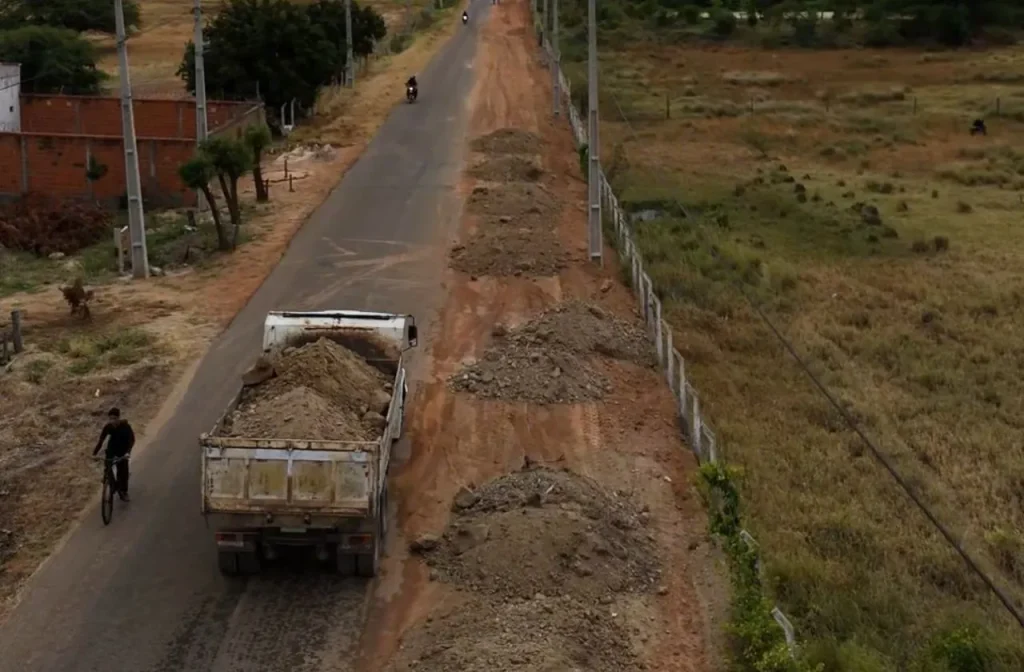 IF Baiano e Prefeitura melhoram acesso ao Campus Guanambi com apoio da Cooperc