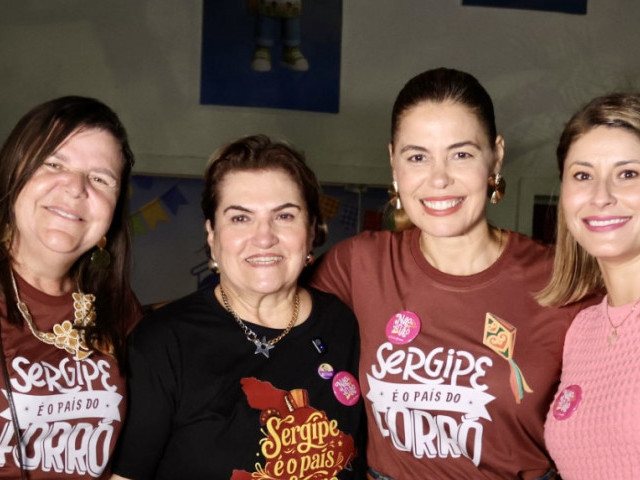 Ministra Márcia Lopes visita Estação Acolher e elogia projeto em Sergipe