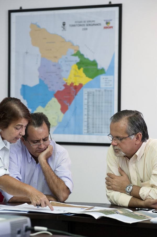 Projetos turísticos para Canindé são discutidos durante reunião na Sedetec