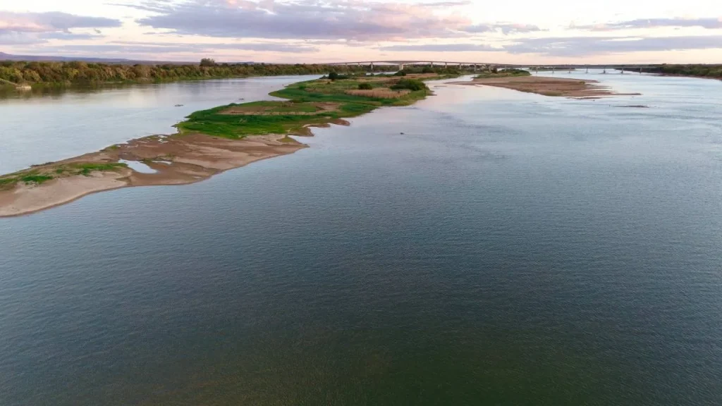 Adutora do Leite levará água do Rio São Francisco a 115 mil pessoas em Sergipe