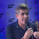 Aeronave com políticos baianos cai de altitude após despressurização em voo