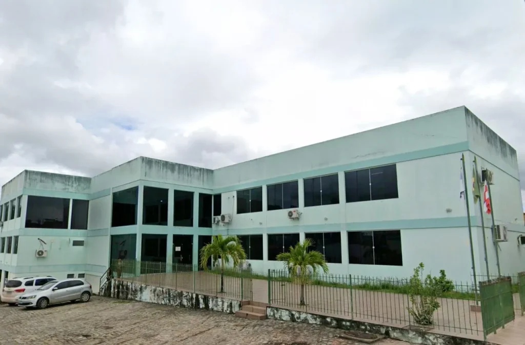 Araçás, BA, abre concurso com 122 vagas para professores e outros cargos
