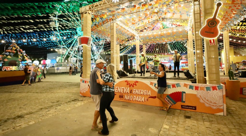 Arraiá do Povo e Vila do Forró: o Dia dos Namorados perfeito em Sergipe