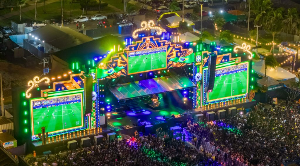 Arraiá do Povo e Vila do Forró transmitem jogo do Brasil na noite de São João