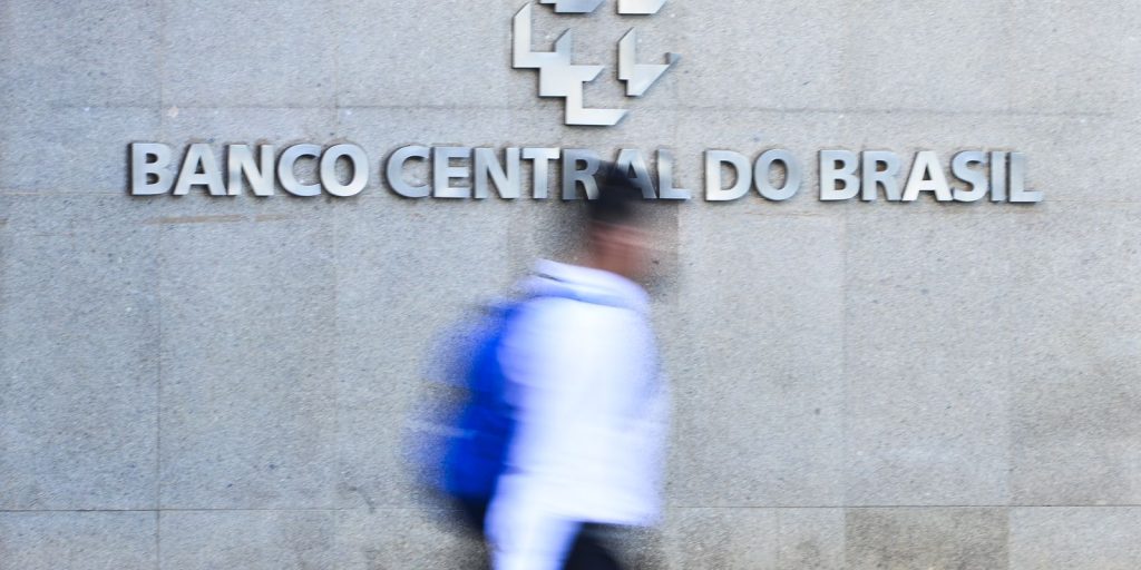 Banco Central projeta crescimento de 2% para o PIB em 2026