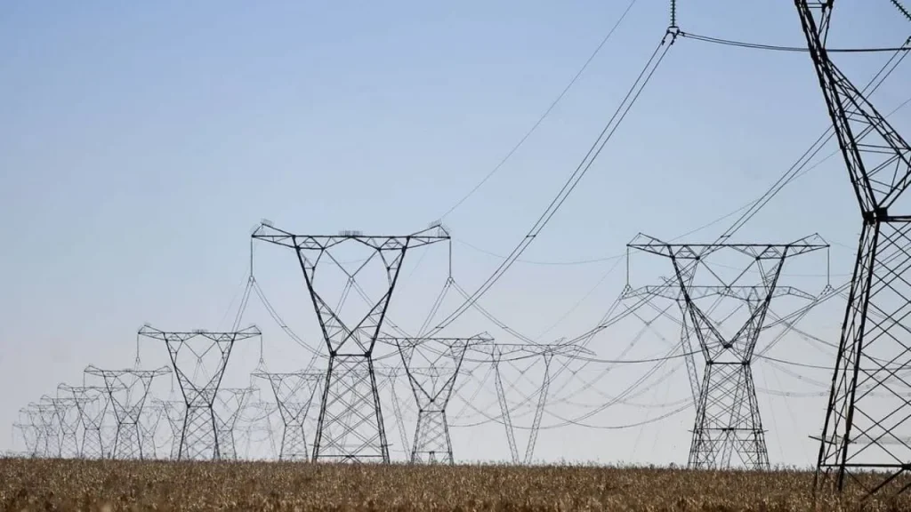 Bandeira tarifária de julho é amarela com aumento de R$ 1,885 a cada 100 kWh