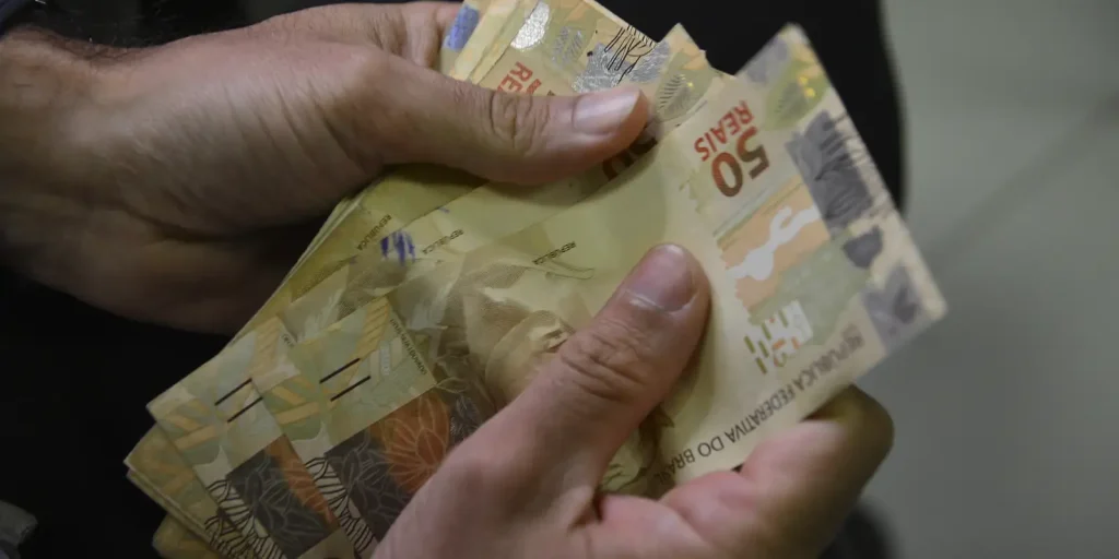 Beneficiários do Bolsa Família com NIS final 9 recebem pagamento hoje