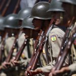 Bloqueio bilionário no Exército ameaça combate ao crime nas fronteiras