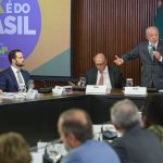 Brasil busca novos parceiros comerciais para mitigar impactos de taxas dos EUA