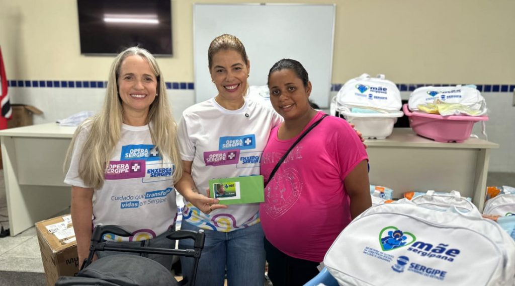 Cartões do CMais Inclusão são entregues a famílias vulneráveis em Lagarto