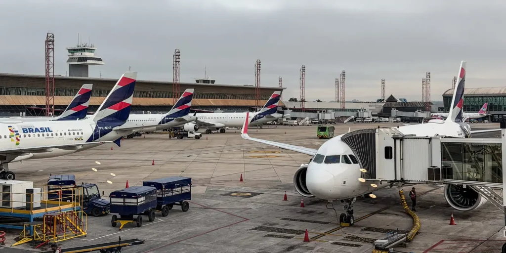 Combustível verde para aviação deve ganhar regras em breve no Brasil