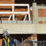 Construção civil emprega 2,5 milhões e injeta R$ 95,6 bi na economia