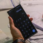 Desenrola 2.0 libera FGTS para quitar dívidas e já soma 17 mil saques