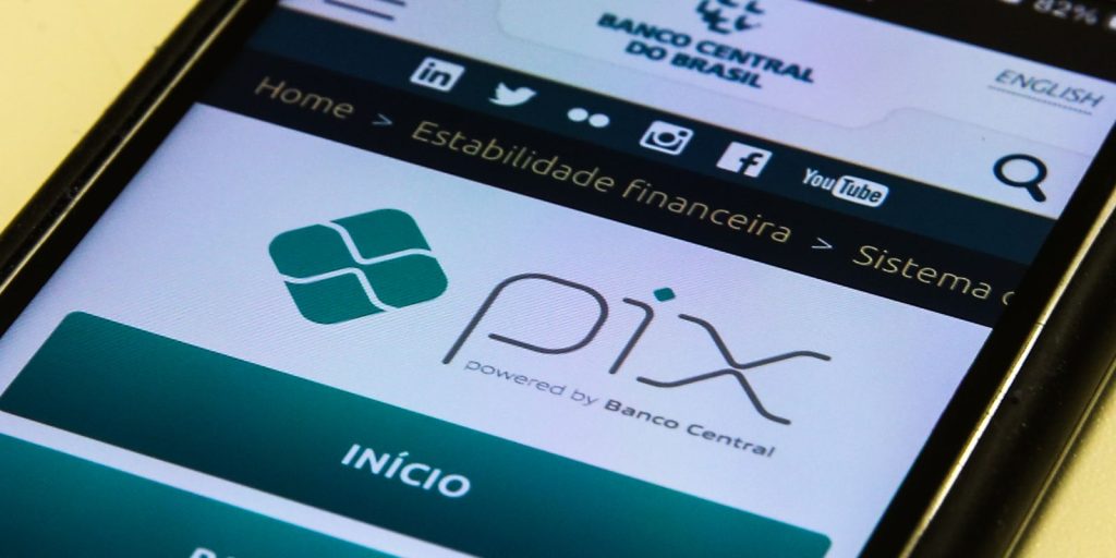 EUA criticam Pix, alegando prejuízos a empresas de pagamento americanas
