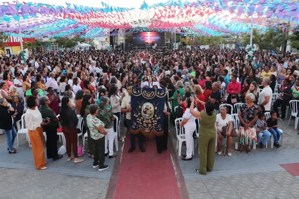 Festa de Santo Antônio 2026 tem início em Guanambi com programação diversificada
