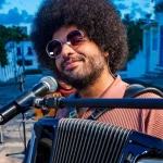 Flávio José cancela show e Mestrinho assume palco do Arraiá da Conquista