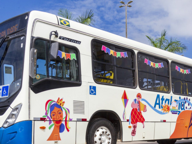 Governo de Sergipe isenta ICMS para veículos de transporte coletivo