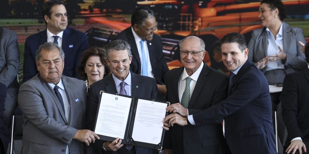 Governo federal lança Plano Safra 2026/2027 com investimento de R$ 525,1 bilhões