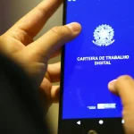 Mercado de Trabalho Formal Cresce 3,6% em Fevereiro de 2026, Impulsionado pelo Setor Público