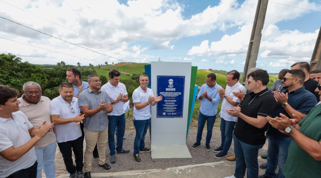 Pavimentação do Povoado Cabrita é entregue com investimento de R$ 3 mi