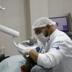 Piso de médicos e dentistas sobe para R$ 13,6 mil; veja o impacto no sertão