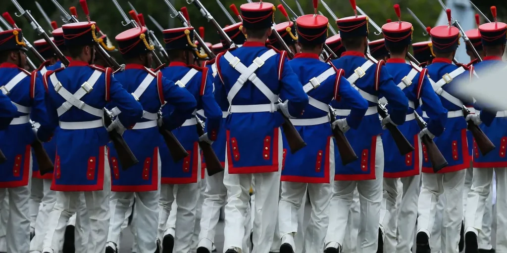 Prazo para alistamento militar obrigatório termina hoje para jovens de 18 anos