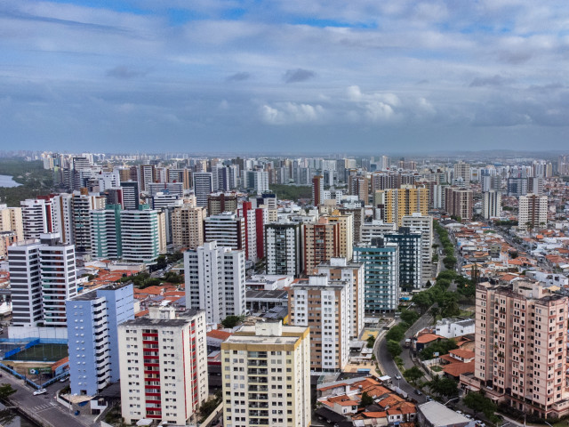 Previsão do Tempo: Semana Começa com Possibilidade de Chuvas em Sergipe