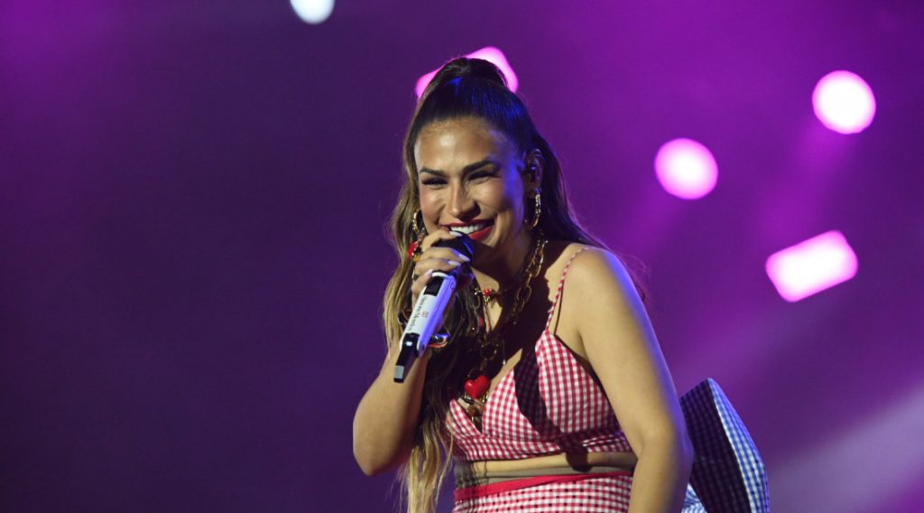 ‘Quinta Delas’ leva Simone Mendes, Samyra Show e Nineia Oliveira ao Arraiá do Povo