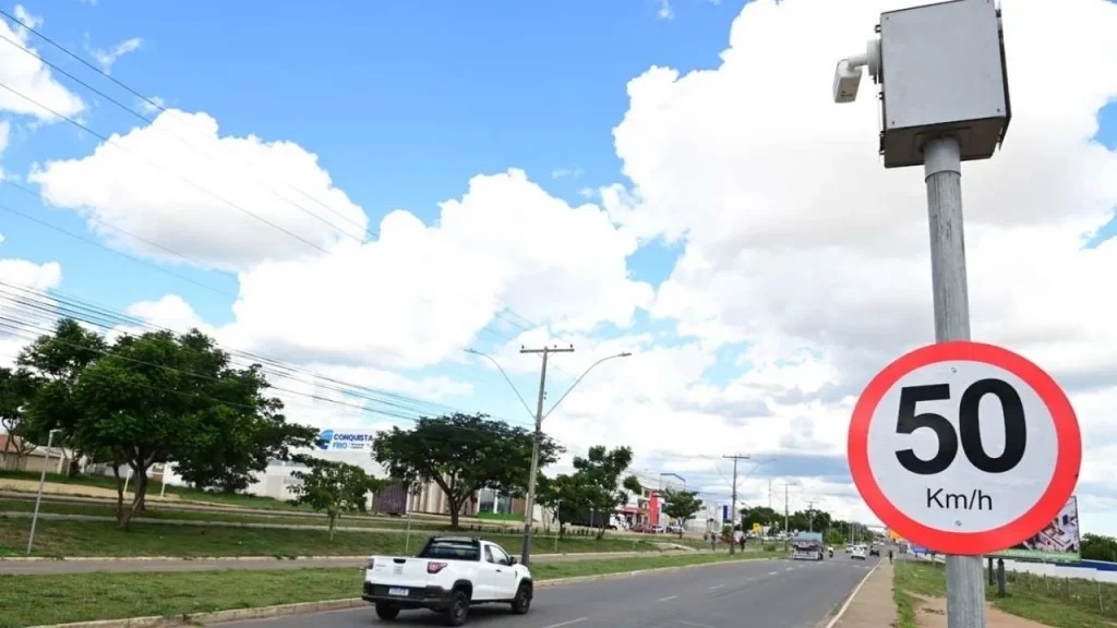 Radares entram em operação e prometem mais segurança nas vias urbanas