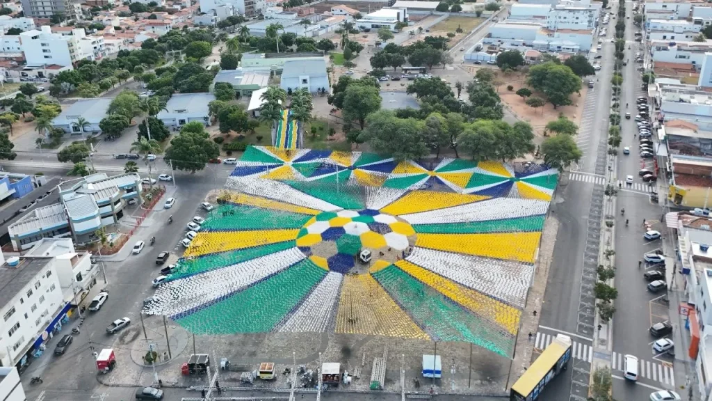 São João do Gurutuba 2026 abre com Joelma e forró na Praça do Feijão