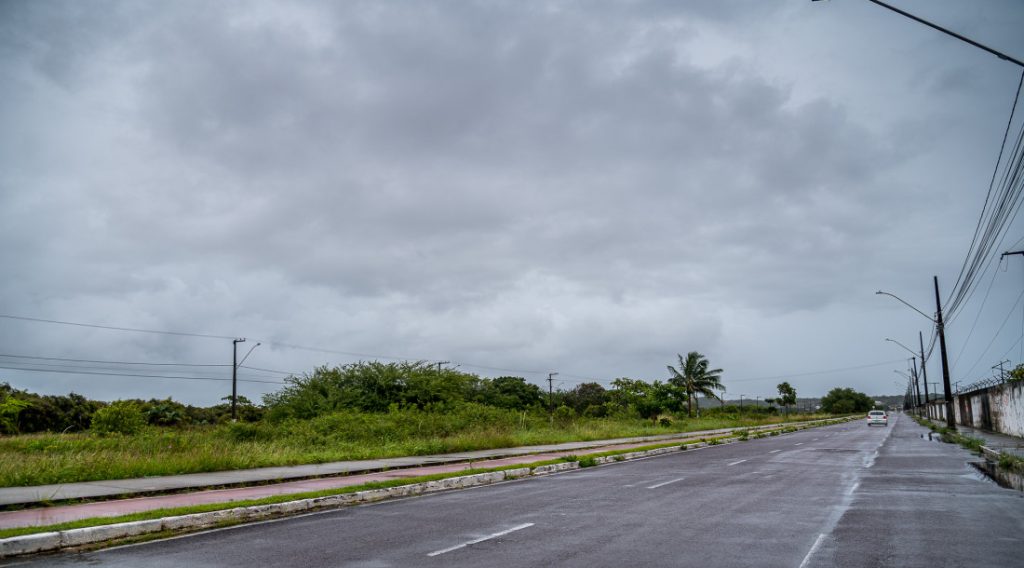 Semana começa com previsão de chuvas fracas e ventos moderados em Sergipe