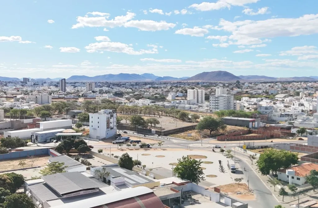 Semana começa nublada em Guanambi com temperaturas entre 16°C e 28°C