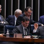 Senado libera fundo do pré-sal para salvar dívidas de agricultores