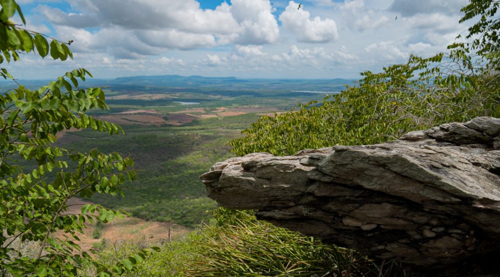 Sergipe cria Monumento Natural Serra da Melancia e protege caatinga em Gararu
