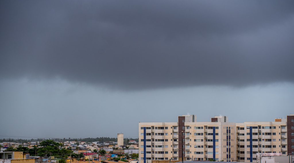 Sergipe em alerta: chuvas moderadas a intensas são previstas para o estado