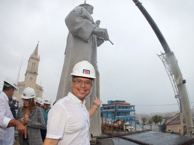 Sergipe entrega monumento de Santo Antônio em Aracaju e impulsiona turismo religioso