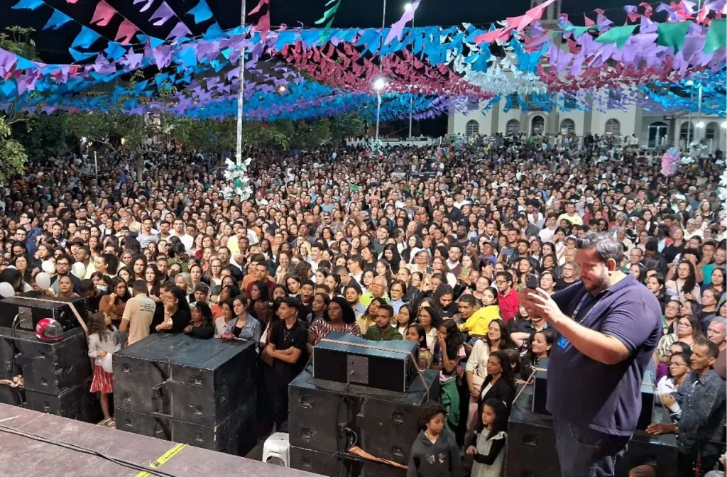 William Sanfona encerra Festa de Santo Antônio em Guanambi neste sábado