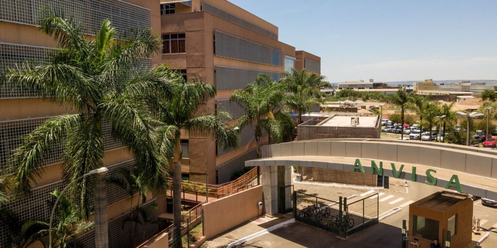 Anvisa aprova medicamentos para tratamento pediátrico de lúpus e esclerose múltipla