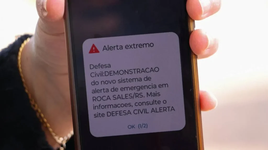 Aprenda a receber alertas da Defesa Civil diretamente no celular