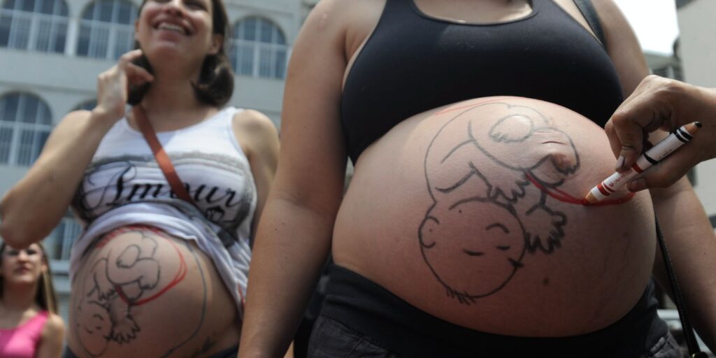 Causas sociais e estruturais influenciam escolha por cesarianas entre gestantes brasileiras