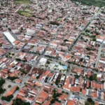 Concurso em Riachão do Jacuípe oferece 92 vagas para níveis médio e superior