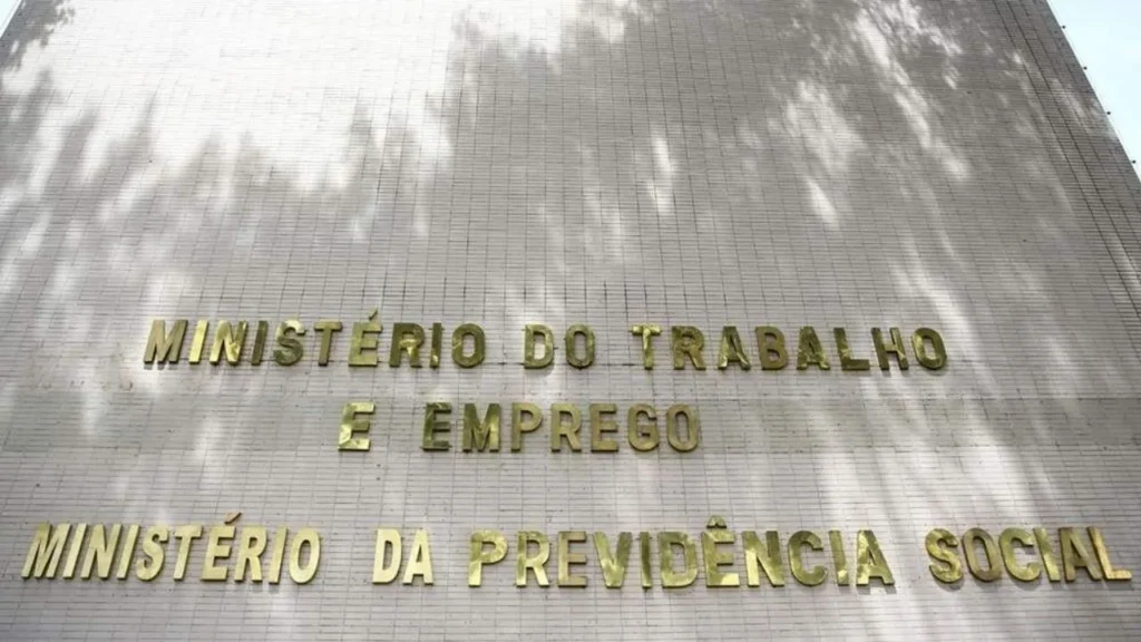 Decreto muda regras do vale-alimentação e refeição para todas as empresas