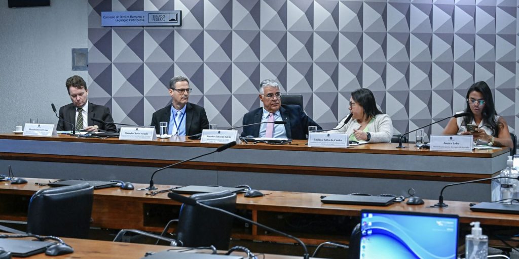 Defensores Públicos Pedem Regras Mais Rígidas para Publicidade das Apostas Online