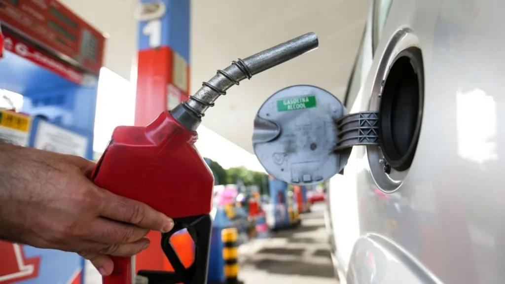 Guanambi lança licitação para aquisição de 354 mil litros de gasolina por R$ 2,6 mi