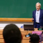 Nobel de Economia afirma que impacto da IA no emprego é superestimado