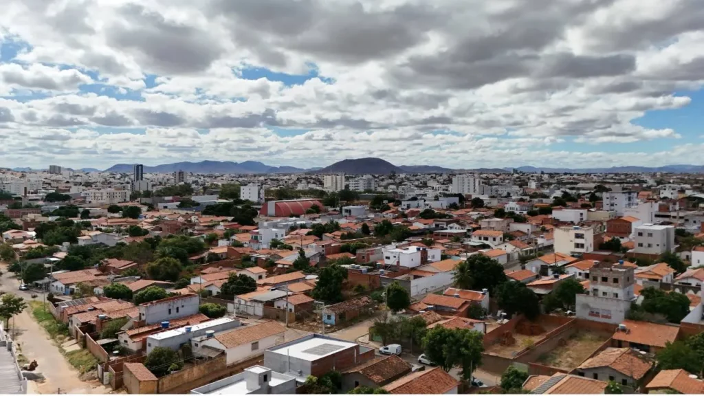 Previsão do tempo em Guanambi: vento forte e leve chance de chuva nesta terça-feira
