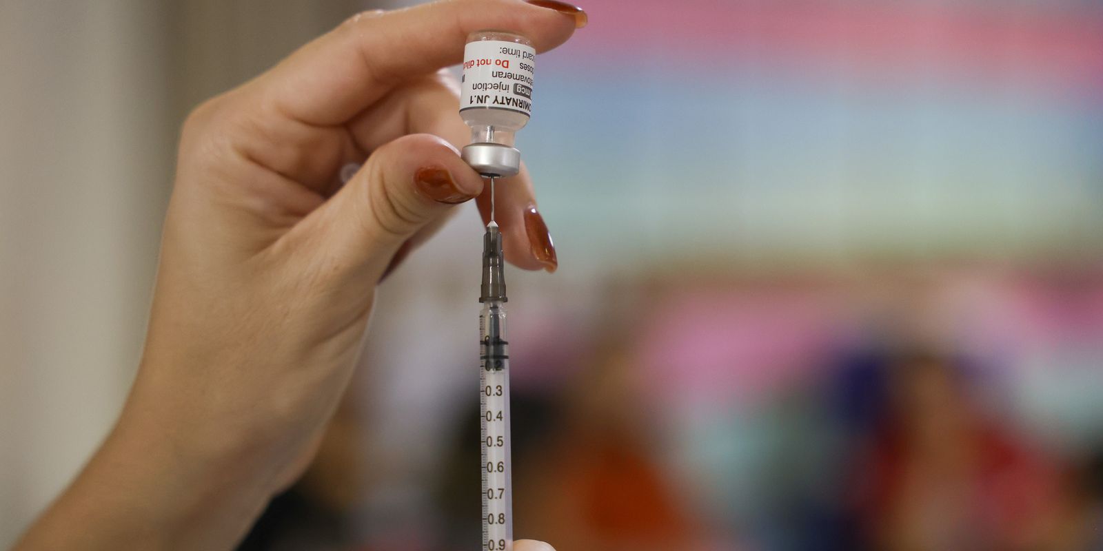 Vacinação reduz quase pela metade infecções por HPV entre jovens