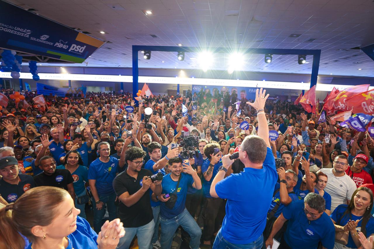 Fábio Mitidieri usa discurso de convenção histórica para rebater ataques da oposição