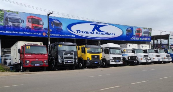 Loja de caminhões em Itabaiana