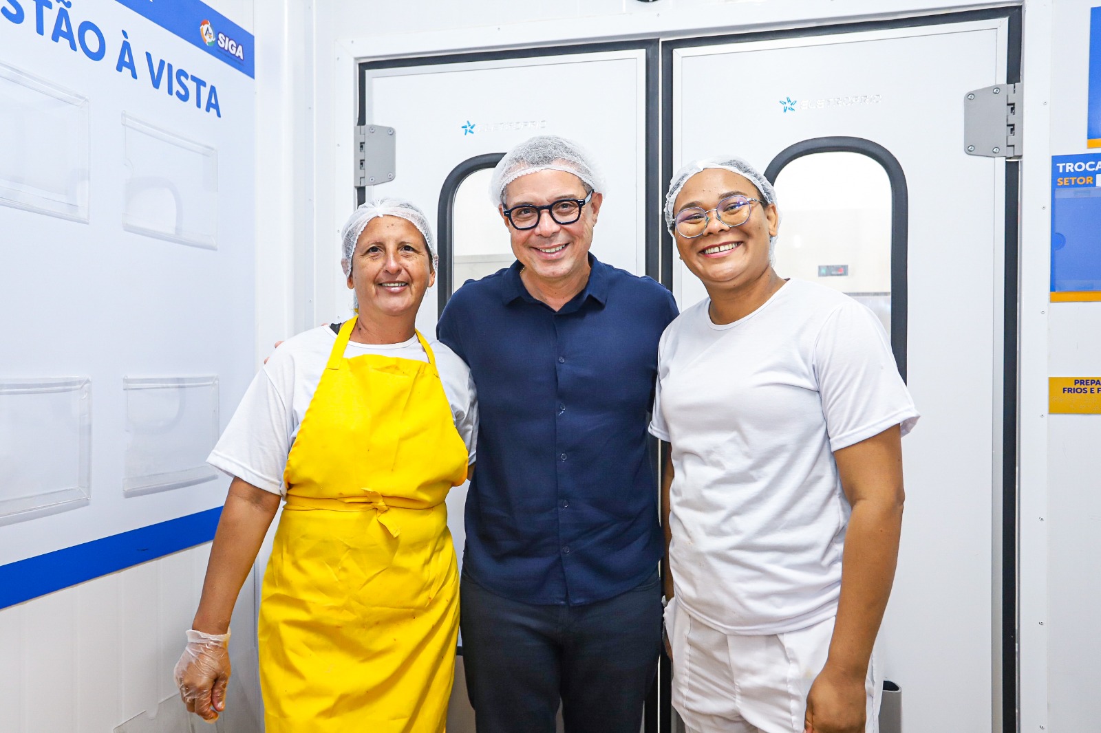 Governador Fábio Mitidieri em visita a empreendimentos em Sergipe